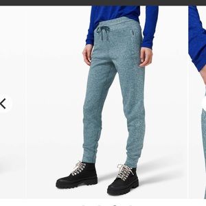 Lululemon Engineered Warmth Jogger